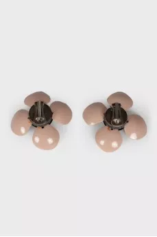 Flower-shaped clip-on earrings