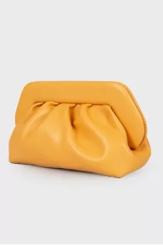 Шкіряний клатч з драпіруванням