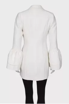 Single-breasted white jacket
