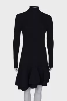 Asymmetric hem dress with tag