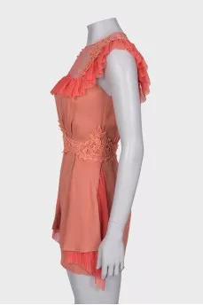 Pink rhombus with lace