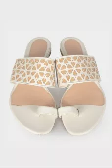 Patterned leather slippers