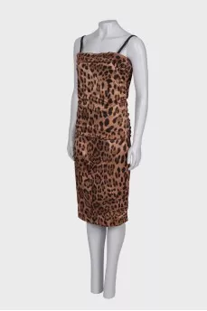 Suit in animal print