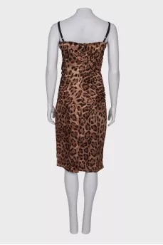 Suit in animal print