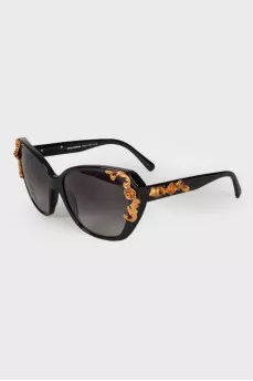 Decorated sunglasses