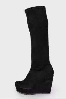 Suede wedge boots