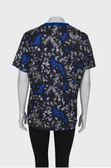 Black printed T-shirt