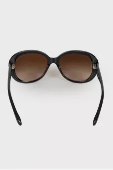 Sunglasses with two tone temple