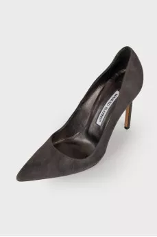Charcoal pointed toe pumps