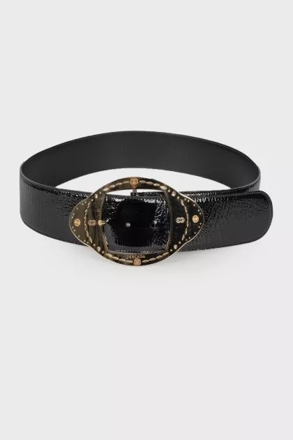 Lacquered black belt