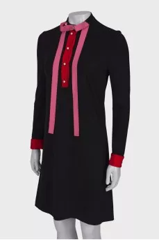 Black shift dress