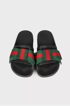 Slippers with textile bow
