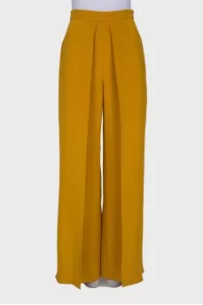 Silk trousers with slit