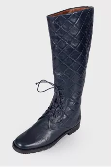 Navy blue quilted boots