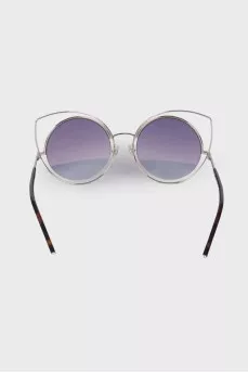 Silver frame sunglasses