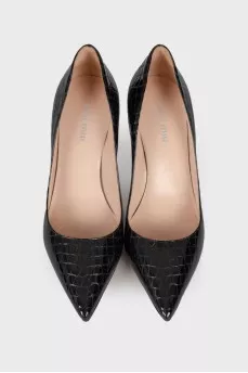 Black leather embossed shoes