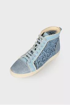Blue sneakers with lace