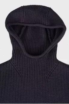 Knitted cape with hood