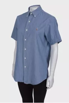 Light blue short sleeve shirt