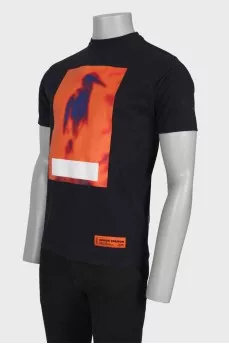 Men's T-shirt with orange print