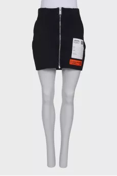 Black skirt with front zip