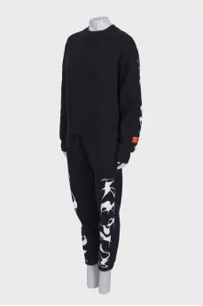 Tracksuit with abstract pattern