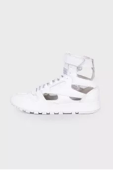Leather trainers with velcro