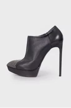 Leather ankle boots with rhinestones