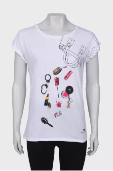 White T-shirt in print