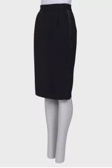 Straight skirt with stripes
