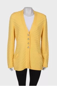Knitted jacket with a pattern