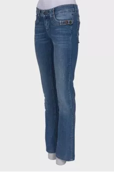 Low rise jeans