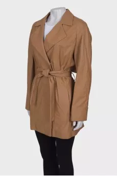 Leather jacket with no belt