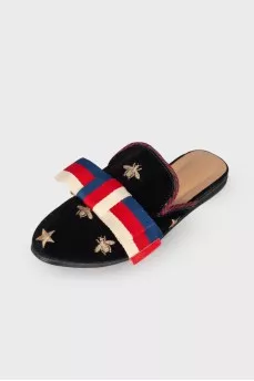 Textile mules with embroidered print