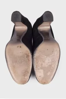 Suede block heel pumps