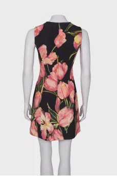 Dress in floral print