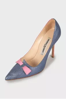 Two tone embossed shoes