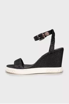 Woven wedge sandals