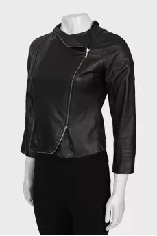 Cropped jacket with oblique zip