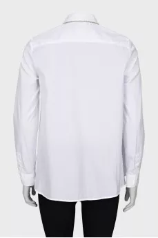 White shirt with a decorated collar