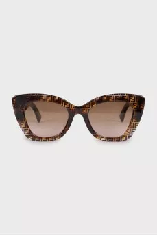 Sunglasses in signature print