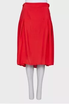 Red loose fitting skirt