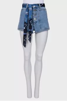 Denim shorts with buttons