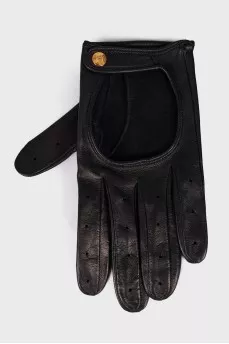 Leather gloves with tag