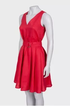 Linen dress with belt