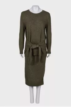 Knitted suit with a midi skirt