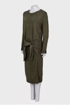 Knitted suit with a midi skirt
