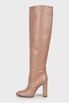 Leather boots with round toe
