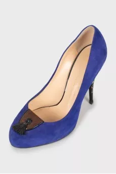 Blue shoes with decor
