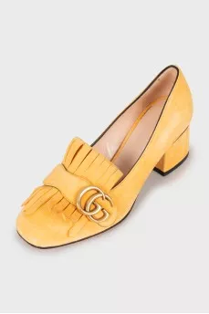 Yellow shoes with fringes